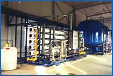 純凈水與礦泉水設備選購指南 以杭州華田環(huán)保為例