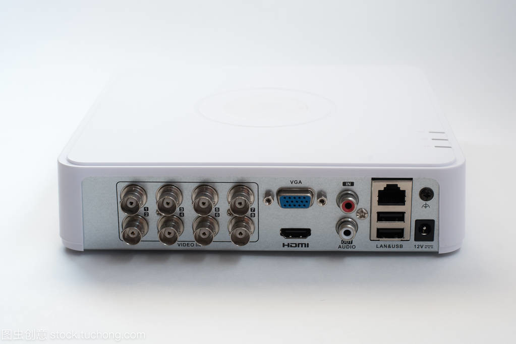 白色背景下的網(wǎng)絡(luò)守護(hù)者 通用路由器及其隔離功能探析